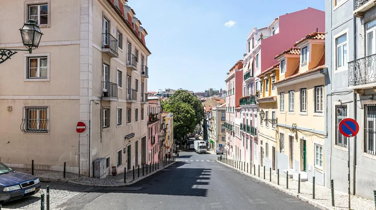 Altido Stylish 5Br Apt With Big Terrace In Principe Real Lisboa 3*,